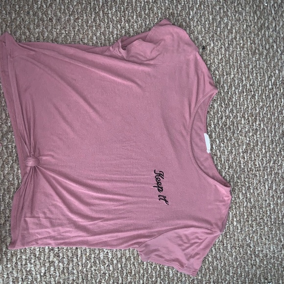 Pink “keep it” cropped tee - Picture 2 of 3